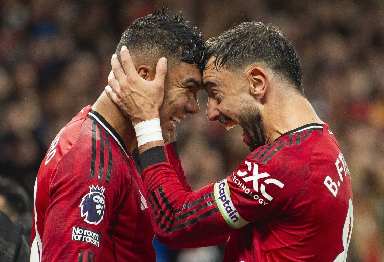 一直被抓掩护！杨瀚森半场仅2分2板2助 出现5次失误+3犯规